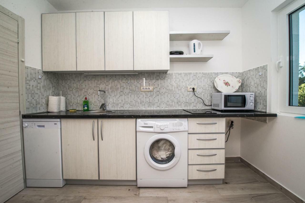Apartment Vrutak Kotor Extérieur photo