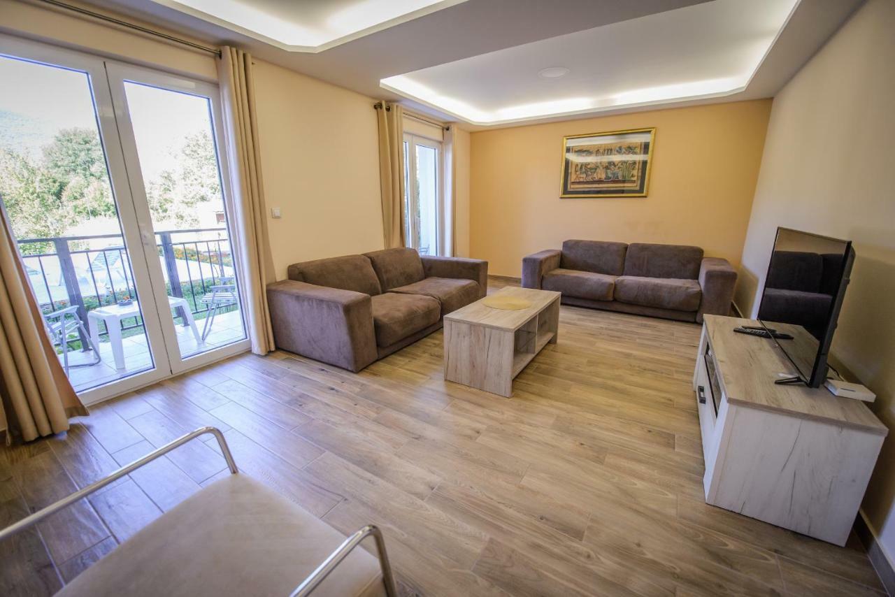 Apartment Vrutak Kotor Extérieur photo