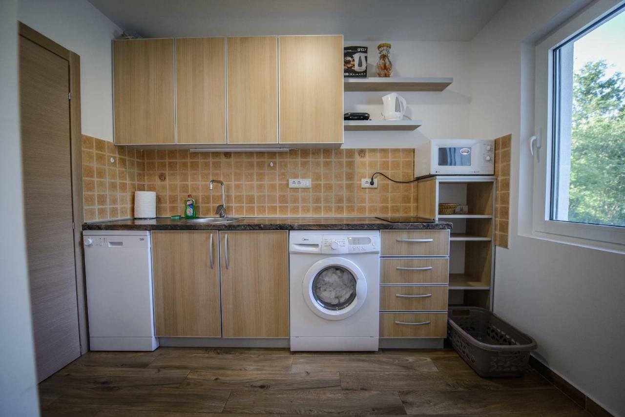 Apartment Vrutak Kotor Extérieur photo