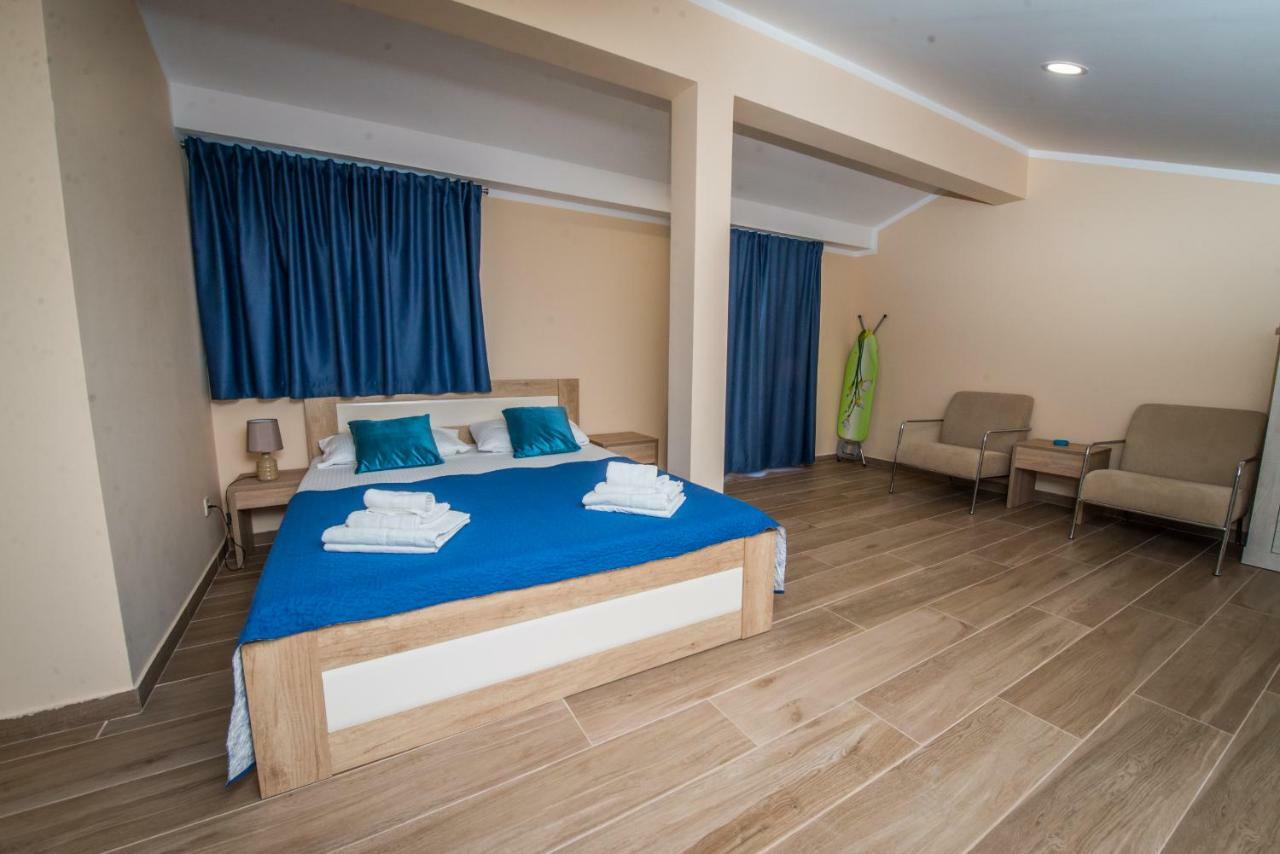 Apartment Vrutak Kotor Extérieur photo